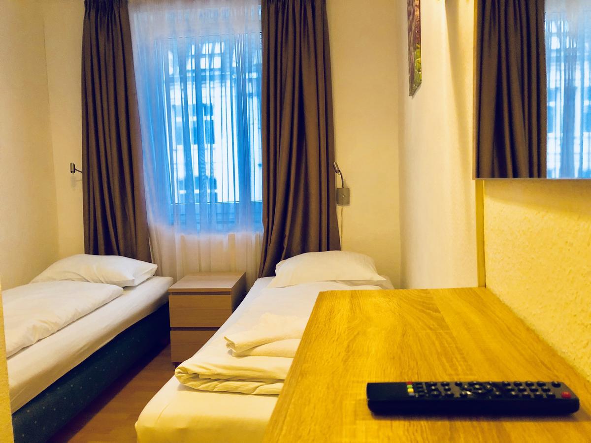 Zweibettzimmer